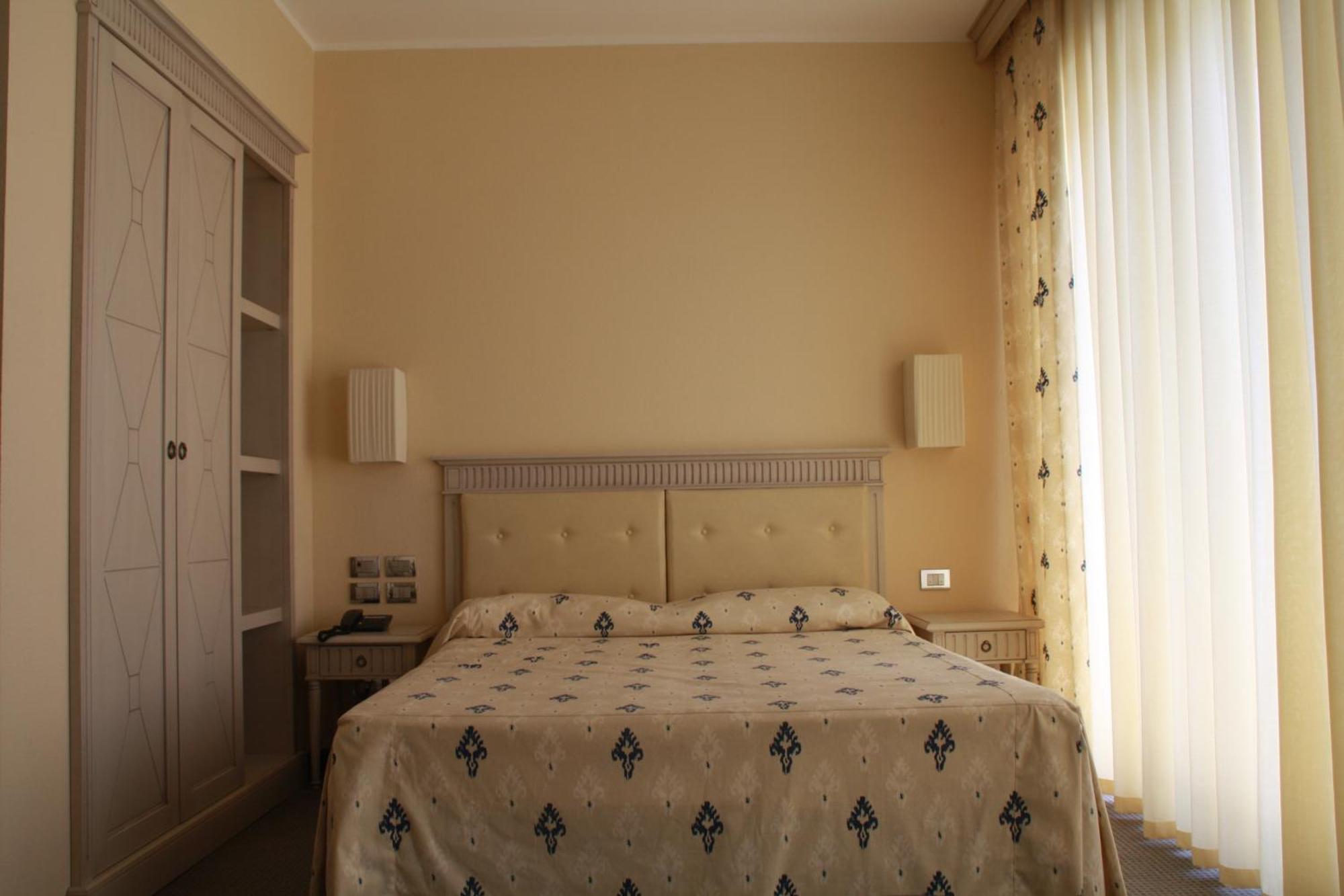 Hotel Villaggio Club Altalia Brancaleone Exteriér fotografie