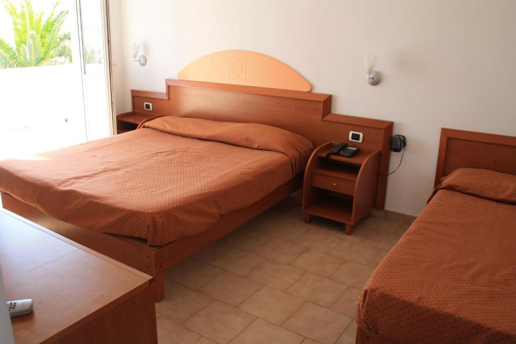 Hotel Villaggio Club Altalia Brancaleone Pokoj fotografie