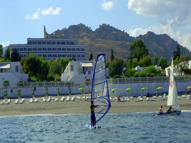 Hotel Villaggio Club Altalia Brancaleone Exteriér fotografie